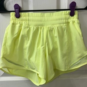 LULULEMON Hotty Hot 4" Short highlight yellow